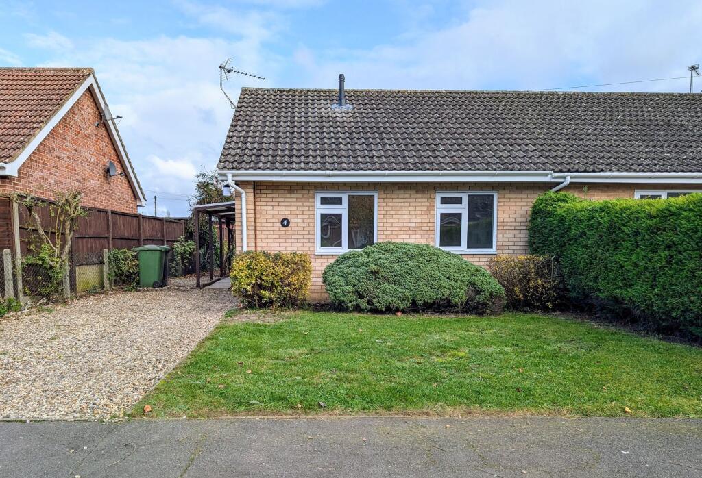 Main image of property: Saham Toney