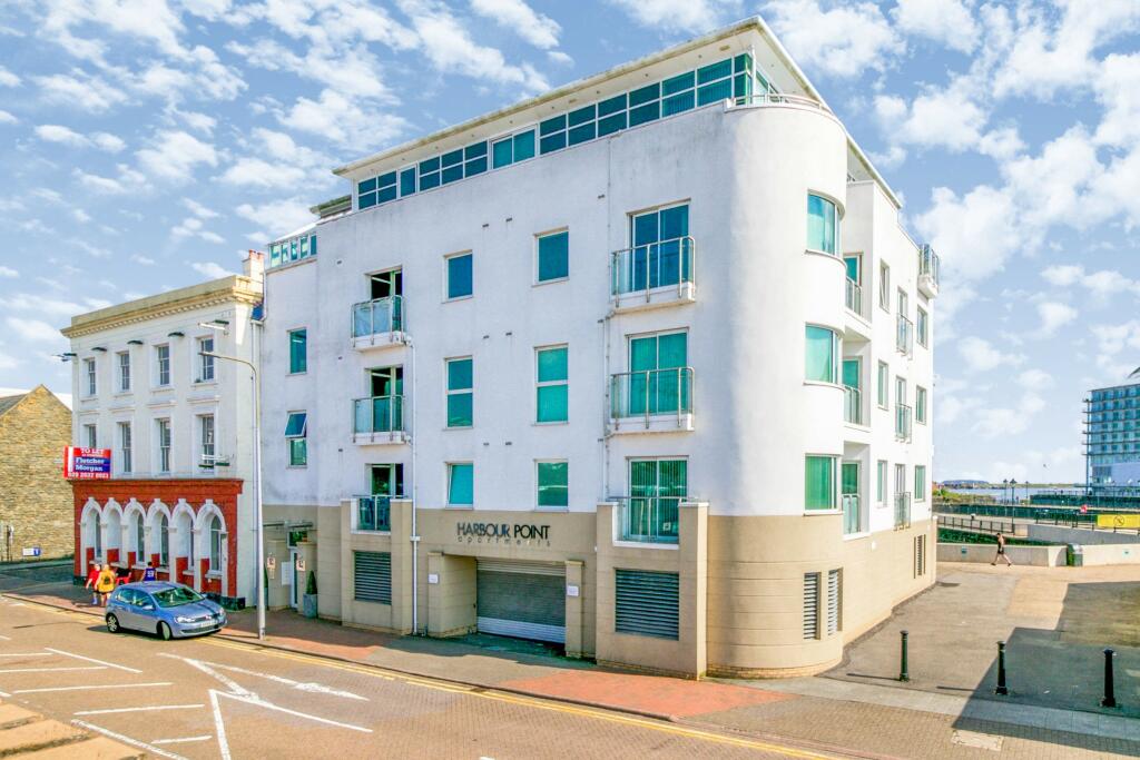 2 bedroom apartment for rent in Harbour Point , Stuart Street, Cardiff, CF10