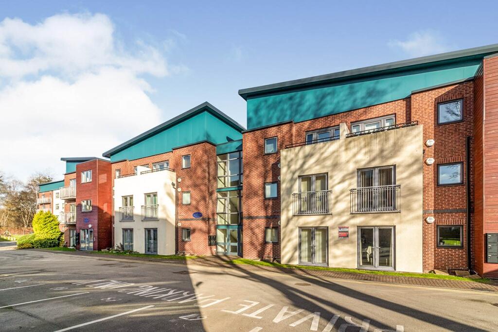 Main image of property: Middlewood Road, Sheffield, S6