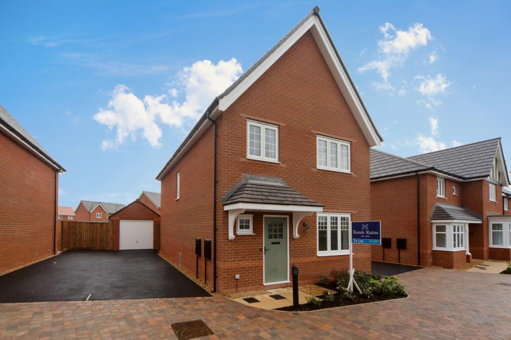 Main image of property: Violet Way, Holmes Chapel, Crewe, Cheshire, CW4