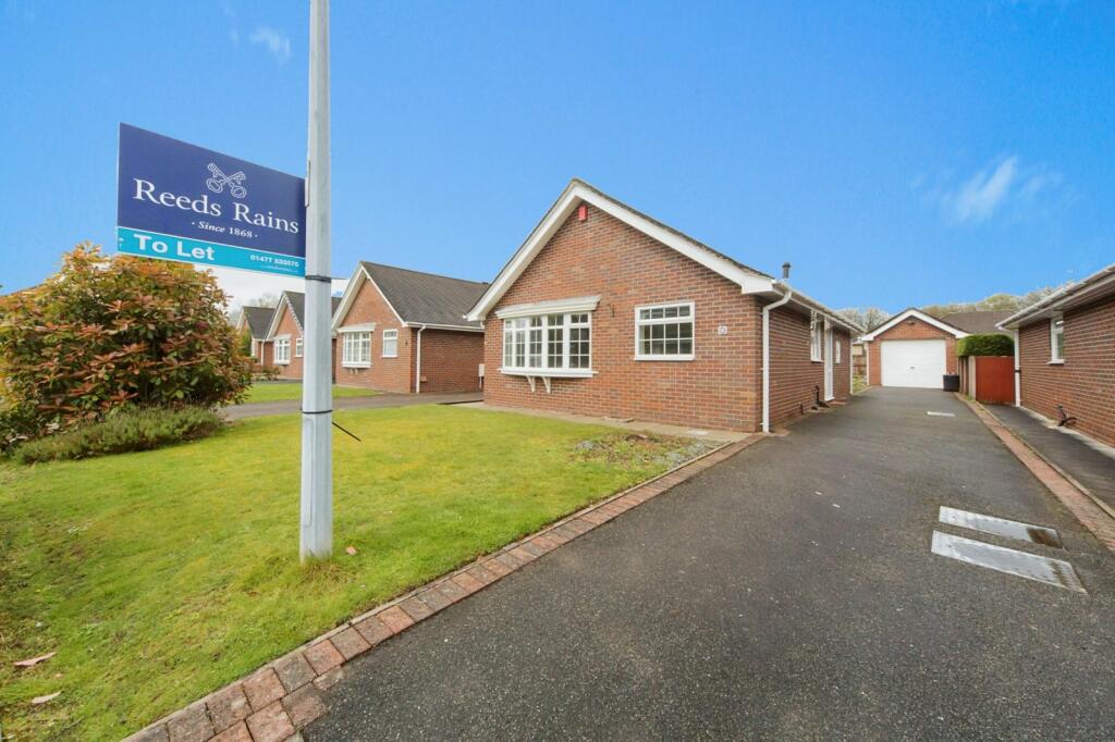 Main image of property: Ravenscroft, Holmes Chapel, Crewe, Cheshire, CW4