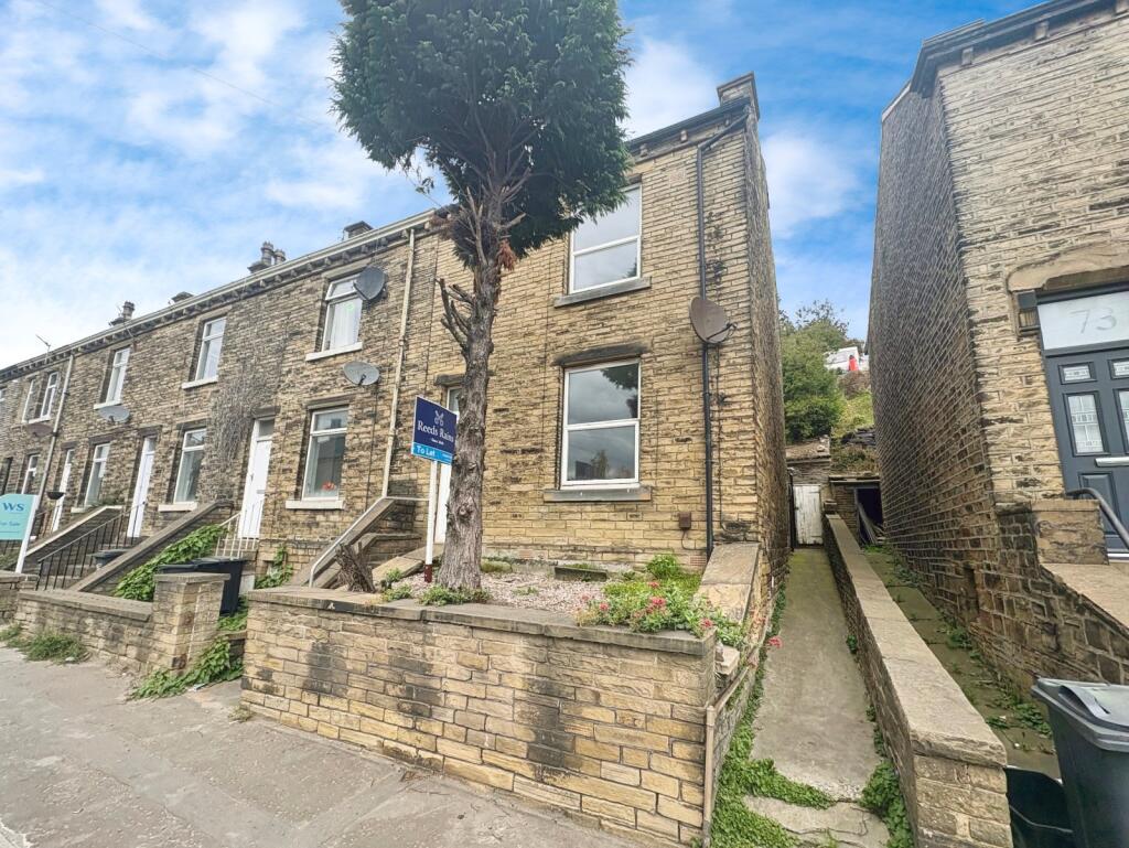 Main image of property: Wakefield Road, Brighouse, West Yorkshire, HD6