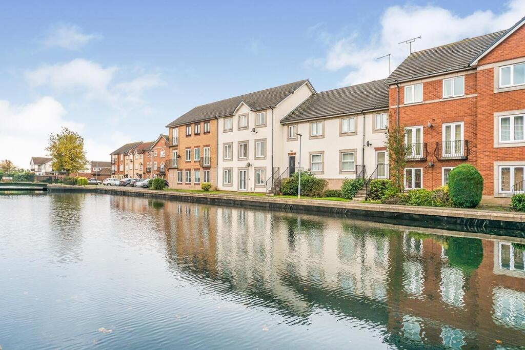 Main image of property: Ha'penny Bridge Way, Hull, HU9