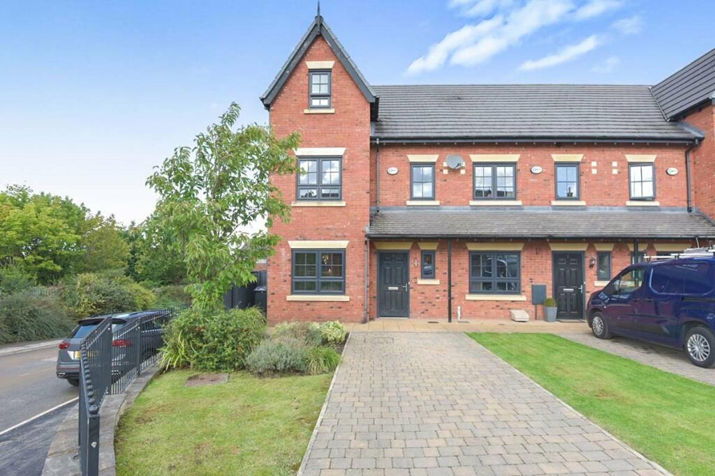 Main image of property: The Fairways, Dukinfield, Greater Manchester, SK16