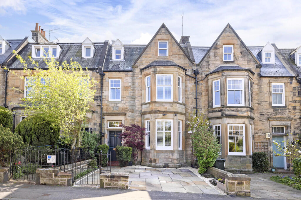 Main image of property: 14 Kilmaurs Terrace, Prestonfield, Edinburgh, EH16 5DR