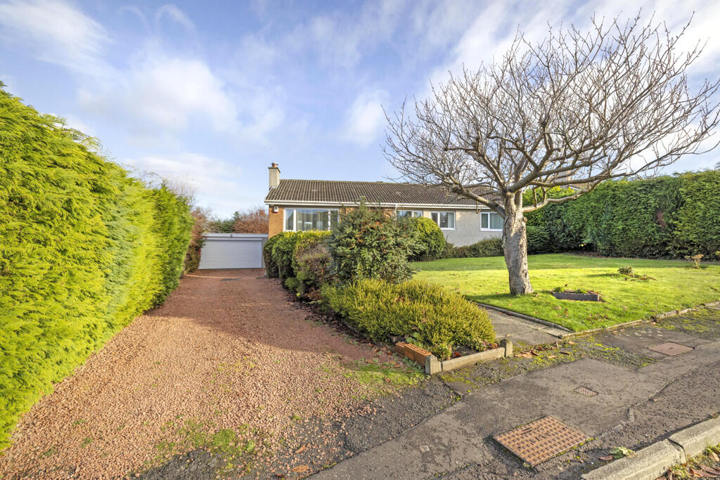 Main image of property: 3 Cherry Tree Grove, Balerno, EH14 5AH