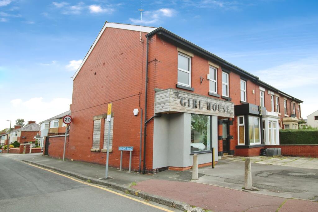 Main image of property: Towngate, Leyland, Lancashire, PR25