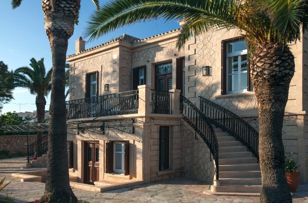 6 bedroom villa for sale in Aegina, Saronic Gulf, Greece