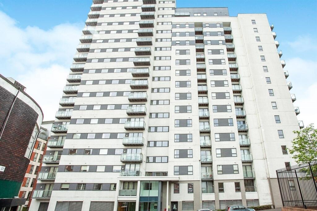 Main image of property: Lord Street, Manchester, Greater Manchester, M4