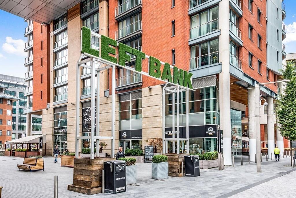 Main image of property: Leftbank, Manchester, Greater Manchester, M3