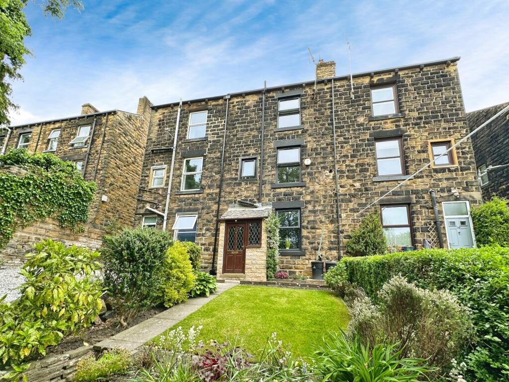 Main image of property: New Bank Street, Morley, Leeds, West Yorkshire, LS27