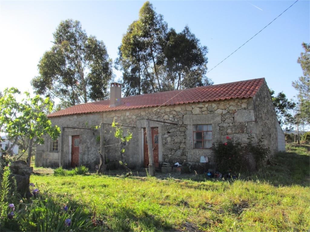 farm house for sale in Fundão, Beira Baixa, Portugal