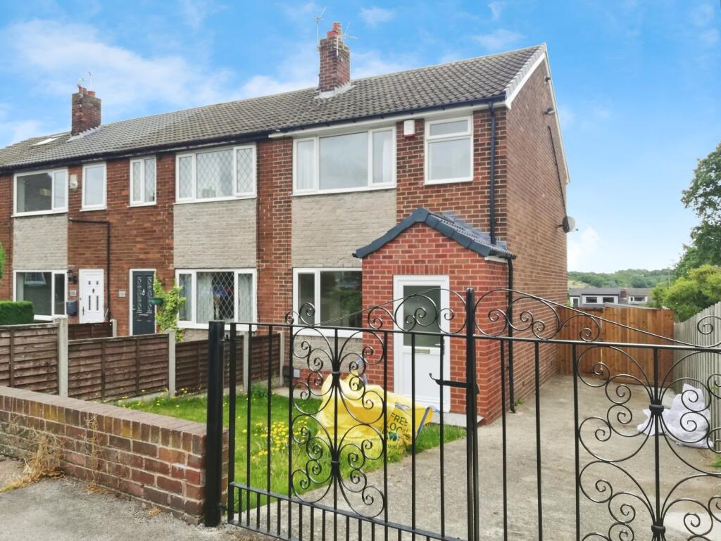 Main image of property: South Parade, Ossett, West Yorkshire, WF5