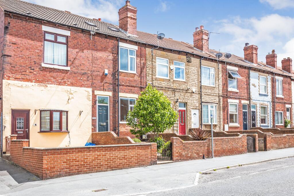 3 bedroom terraced house for rent in Featherstone Lane, Featherstone