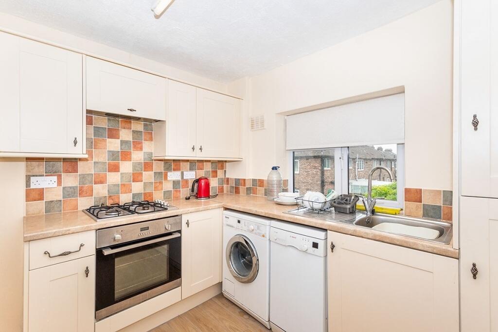 Main image of property: Elizabeth Road, Huyton, Liverpool, L36