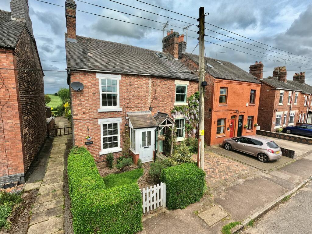 3 bedroom cottage for sale in Bar Hill, Madeley, CW3