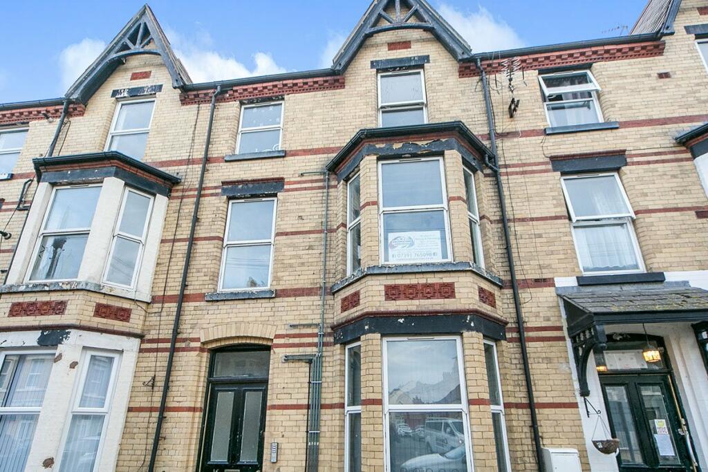 1 bedroom apartment for rent in River Street, Rhyl, Denbighshire, LL18