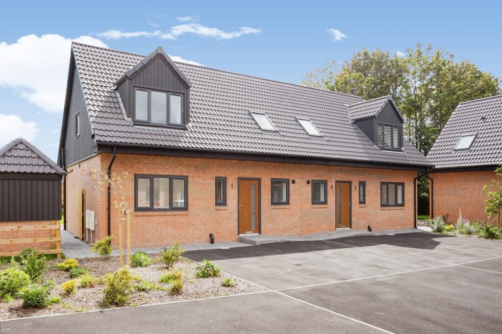 Main image of property: Pottery Place, Woodlesford, Leeds, LS26