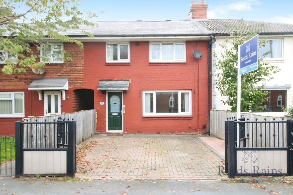 Main image of property: Throstle Lane, Leeds, LS10