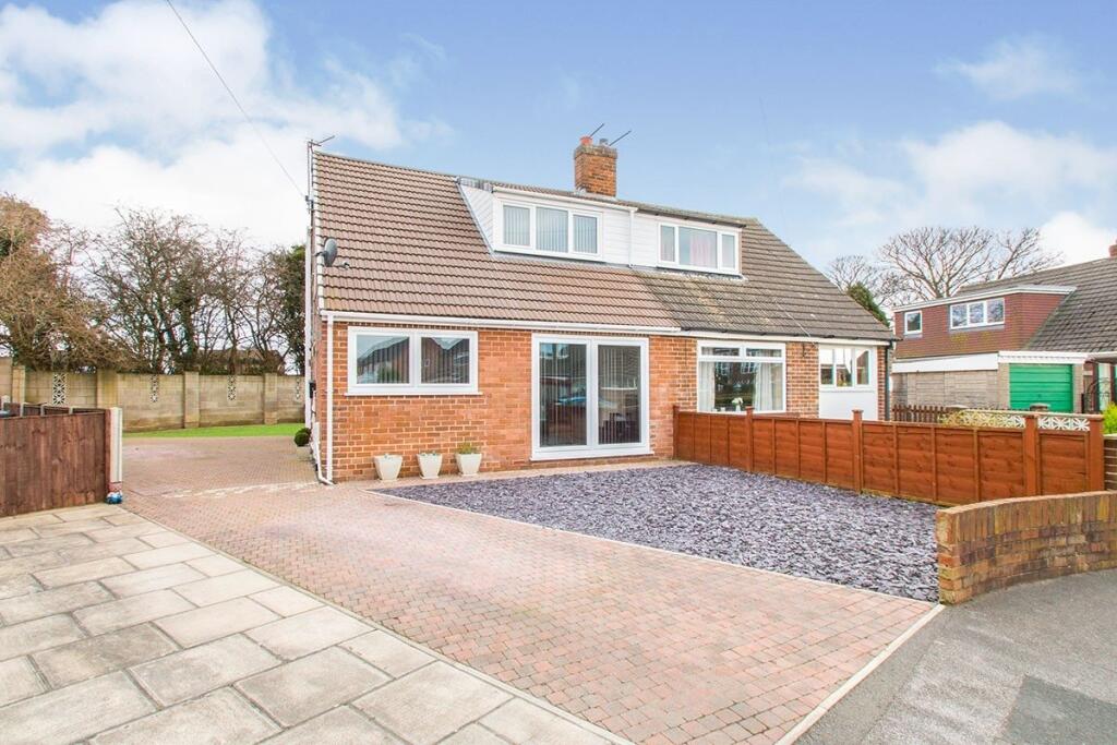 Main image of property: Holmsley Garth, Woodlesford, Leeds, West Yorkshire, LS26