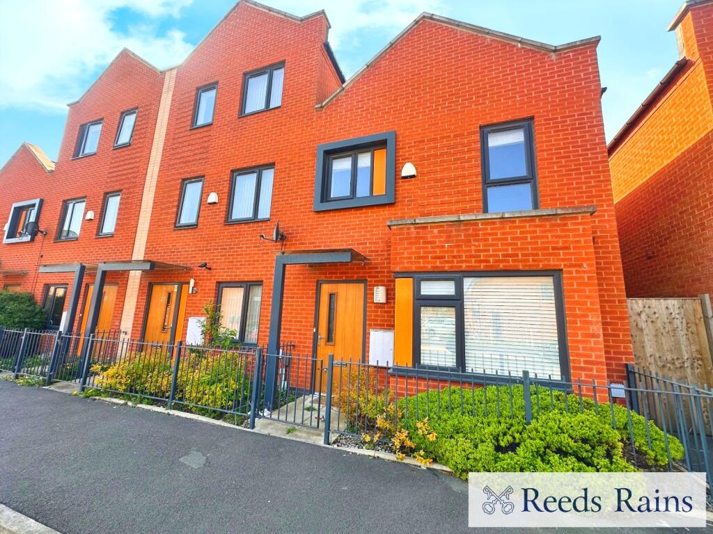 Main image of property: Scanlon Lane, Salford, Greater Manchester, M5