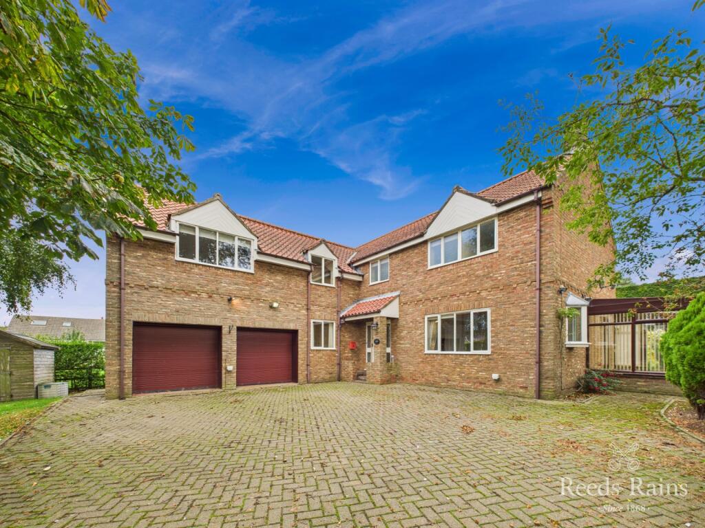 Main image of property: Conyers Ings, West Ayton, Scarborough, YO13