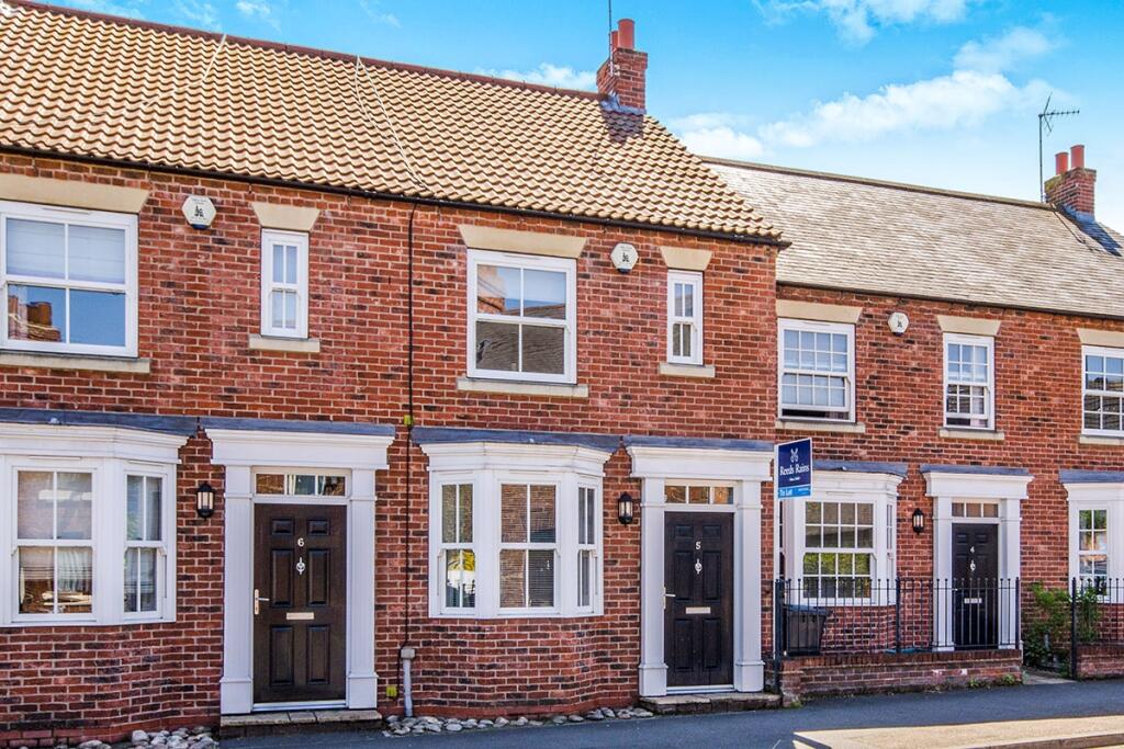 Main image of property: Barfoss Place, Selby, North Yorkshire, YO8