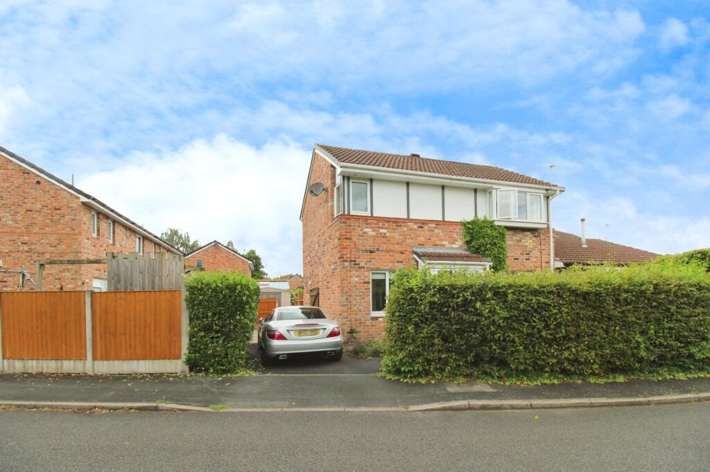 Main image of property: Darnaway Close, Birchwood, Warrington, Cheshire, WA3