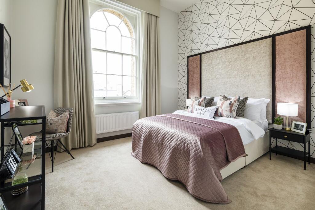 Main image of property: Gun Hill Park, Hospital Road, Aldershot