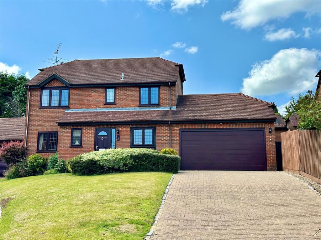 Main image of property: Newmans Court, Farnham