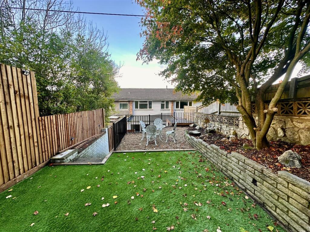 Main image of property: Red Lion Lane, Farnham