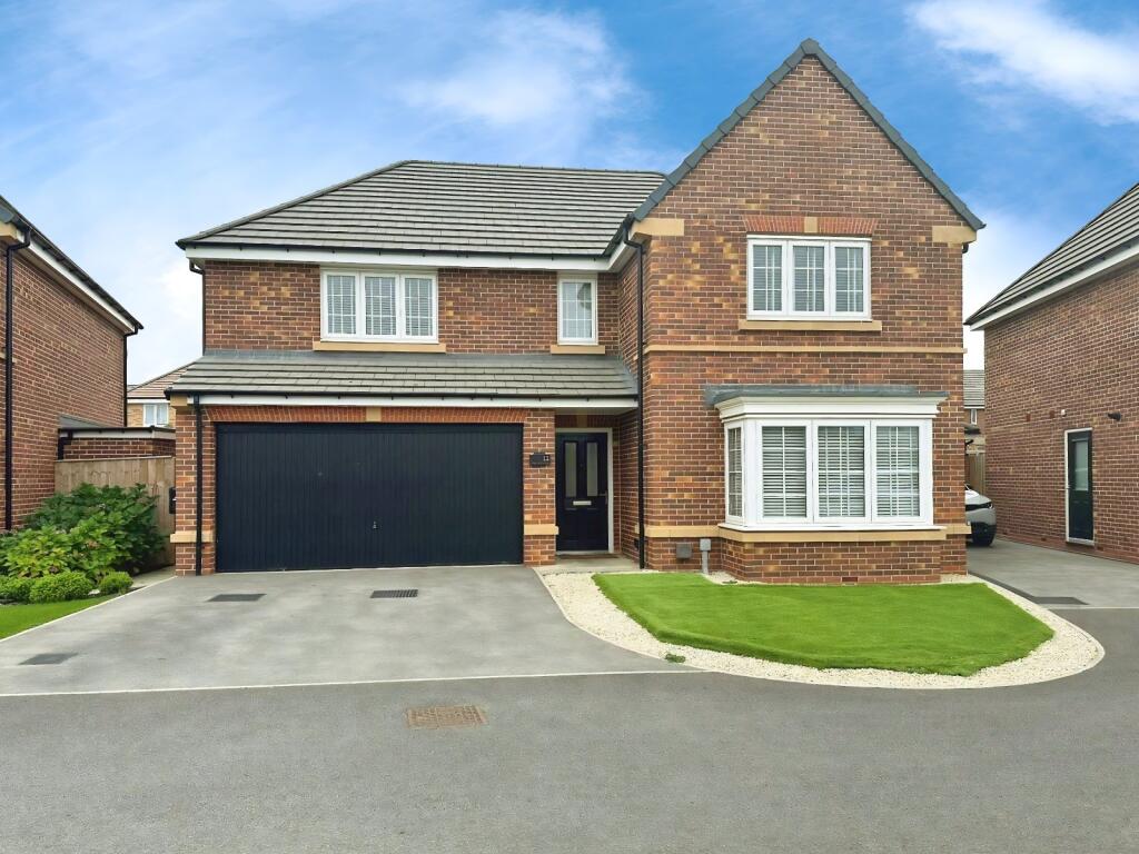 Main image of property: Tree Top Close, Stanley, Wakefield, West Yorkshire, WF3