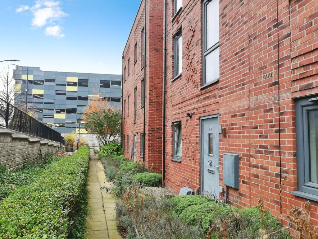 Main image of property: Carnforth Avenue, Wakefield, West Yorkshire, WF1