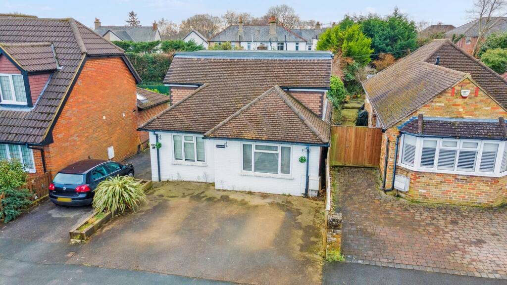 Main image of property: Nicol Road, Chalfont St Peter, SL9