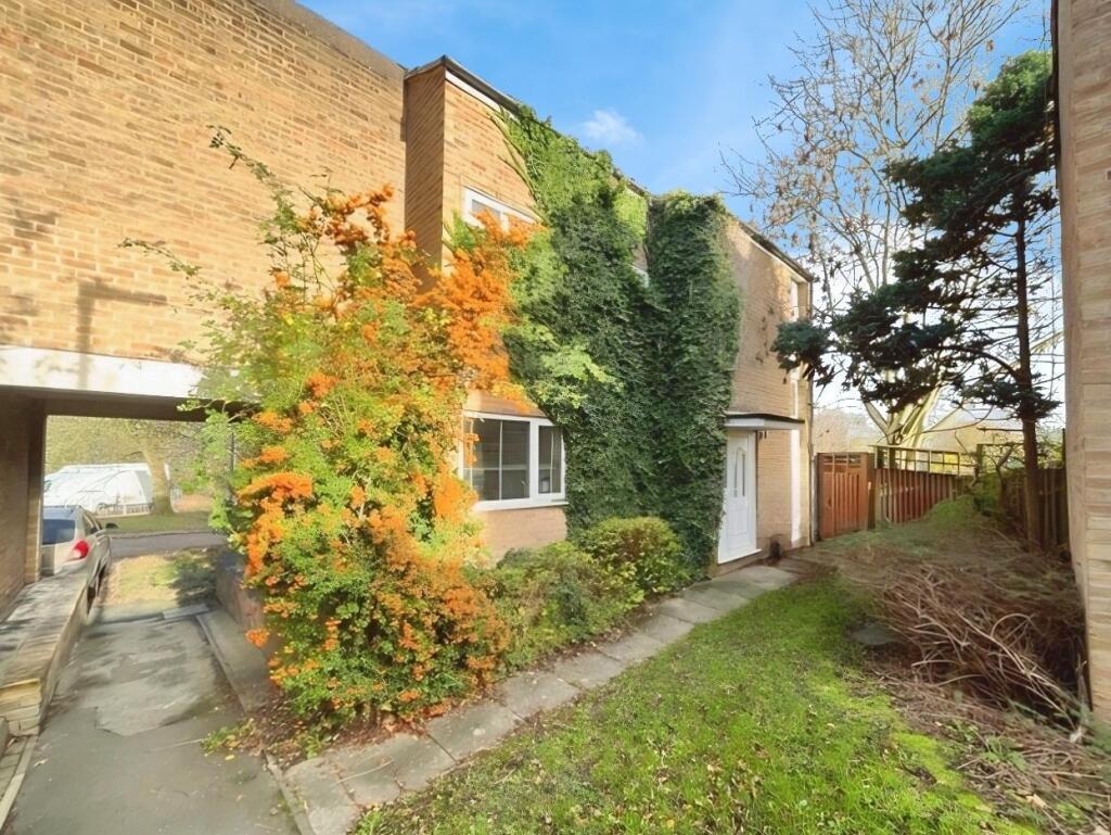 Main image of property: Snapebrook Grove, Wilmslow, Cheshire, SK9