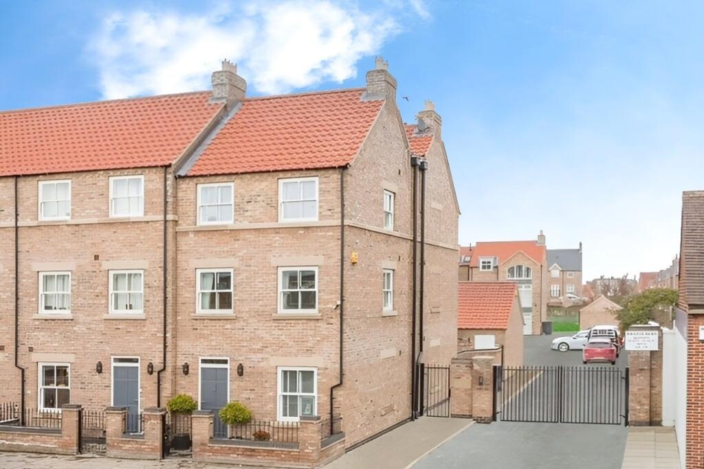 Main image of property: Pulleyn Mews, York, North Yorkshire, YO30