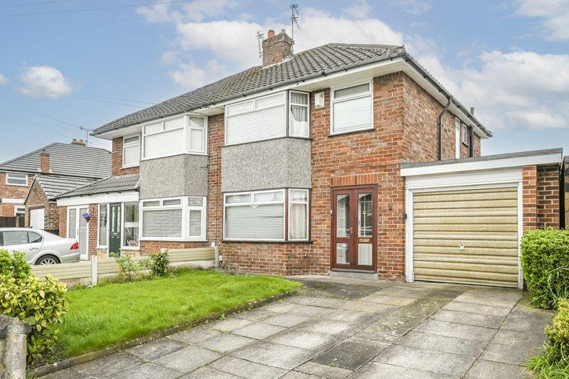3 bedroom semidetached house for sale in Greenville Drive, Maghull, L31