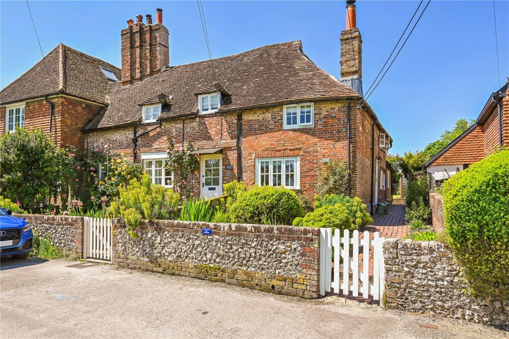 3 bedroom end of terrace house for sale in Exton, Hampshire, SO32