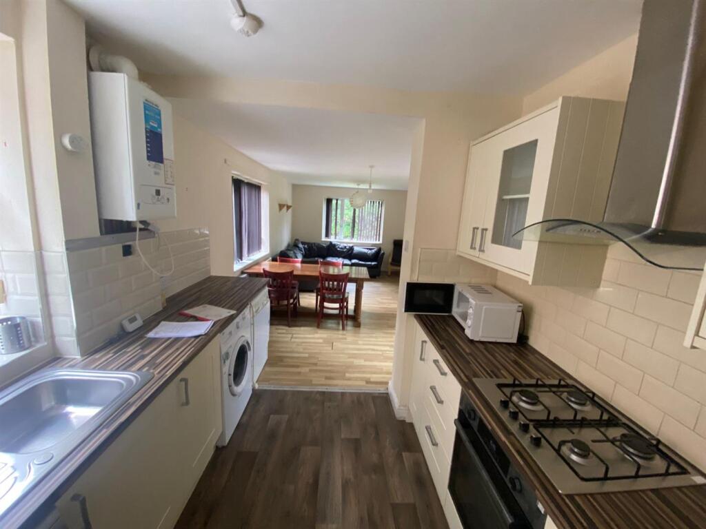 Main image of property: £130pppw, Weld Road, Withington