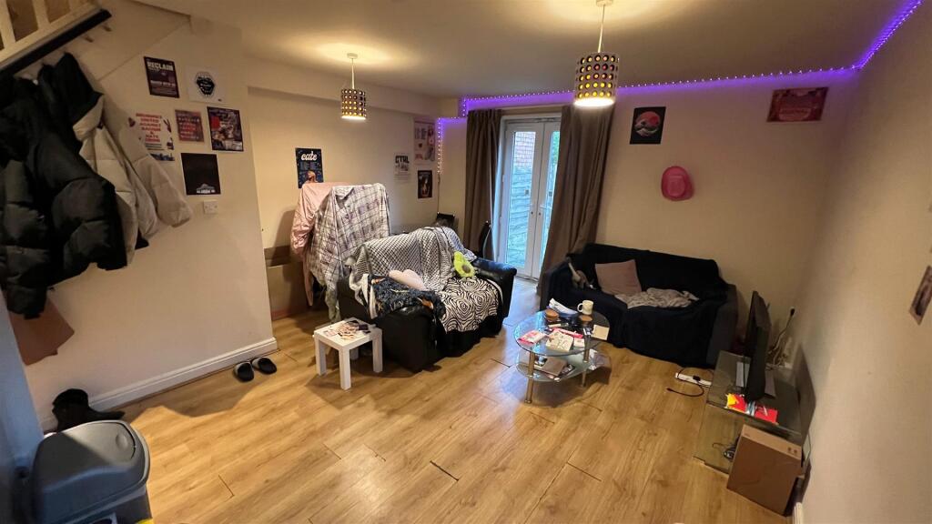 Main image of property: £156pppw, Egerton Road, Manchester
