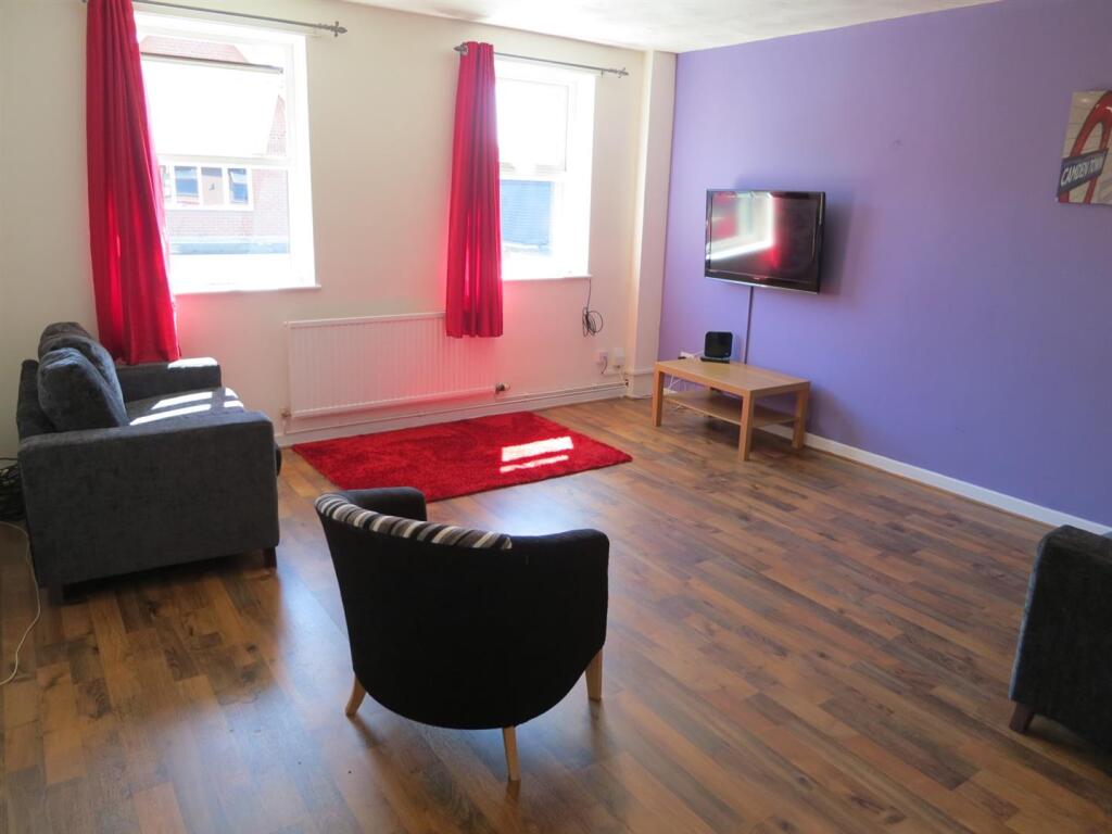 Main image of property: £132 pppw, Copson Street, Withington