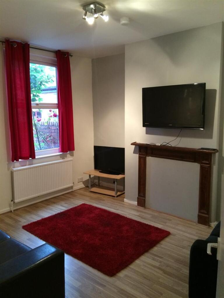 Main image of property: £132pppw, Patten Street, Manchester
