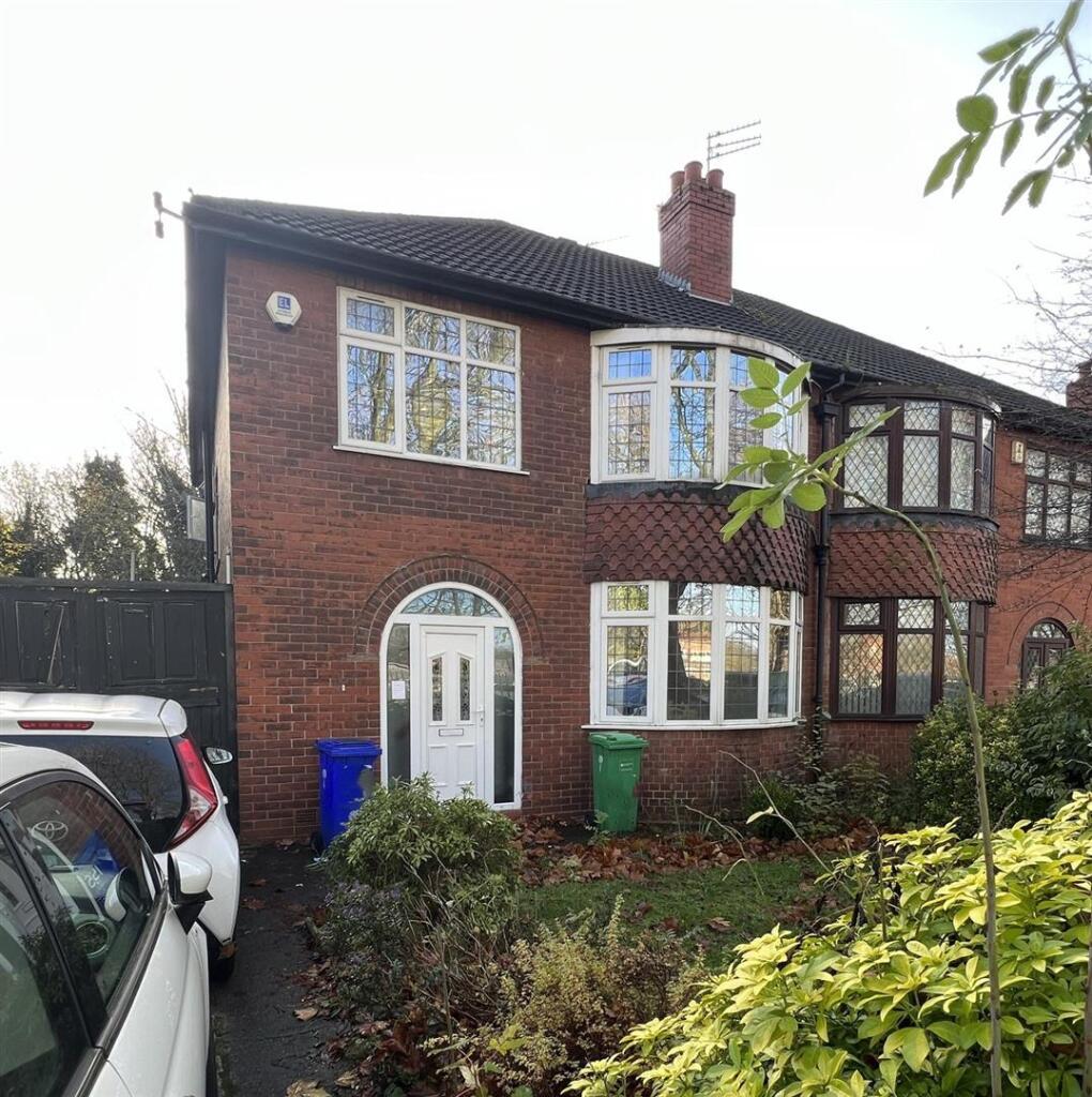 Main image of property: £153pppw, Old Hall Lane, Manchester