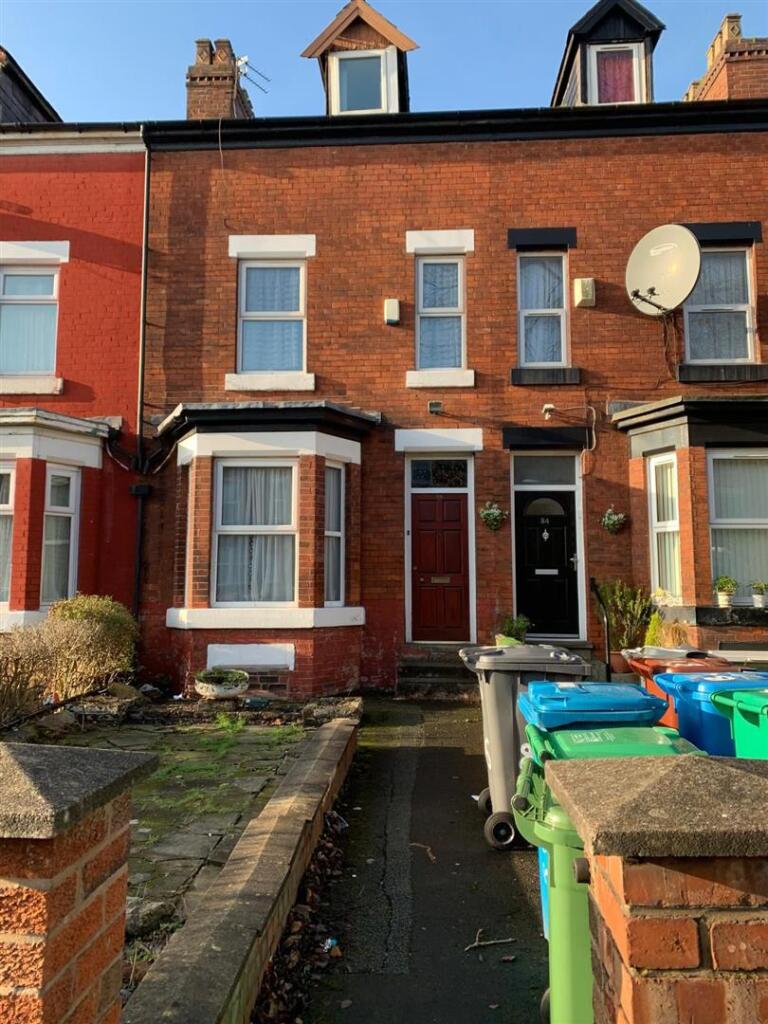 Main image of property: £131pppw Birch Lane, Manchester