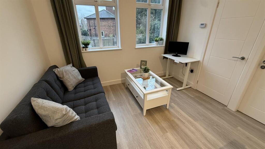 Main image of property: Chatham Grove, West Didsbury, Manchester