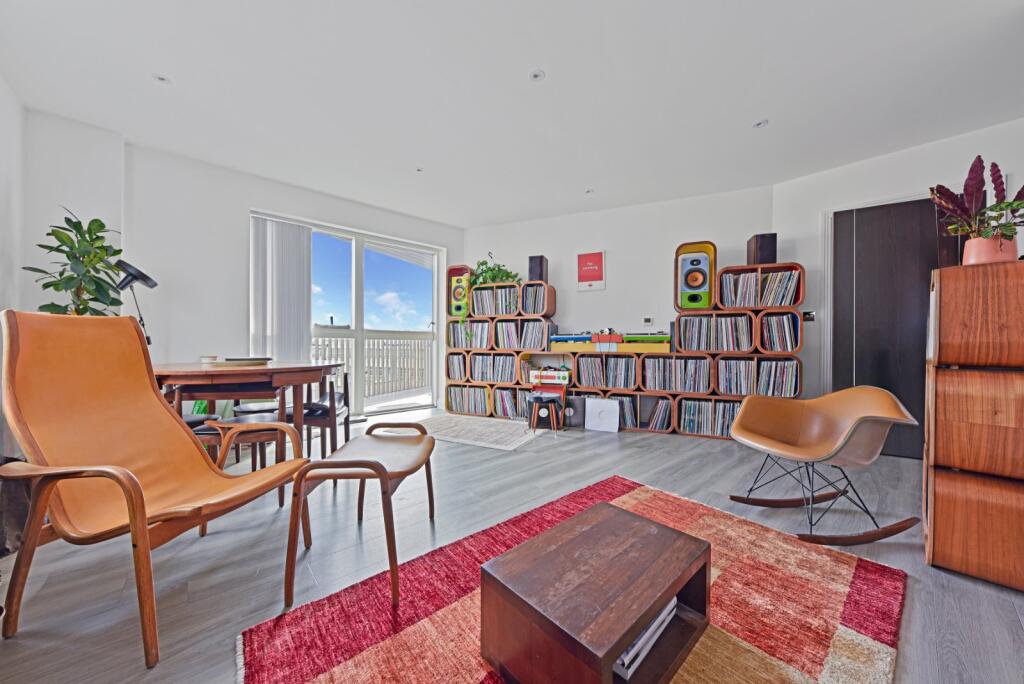 Main image of property: Warburton Street, Hackney, London, E8