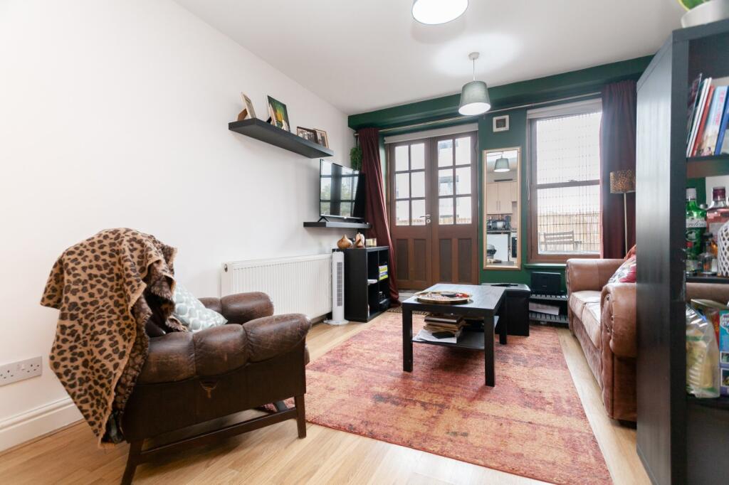 Main image of property: Cambridge Heath Road, Bethnal Green, London, E2
