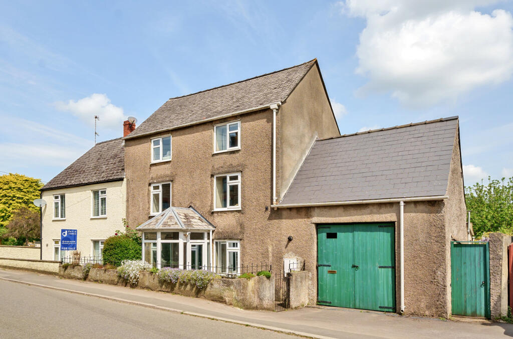 5 bedroom semidetached house for sale in The Street, North Nibley
