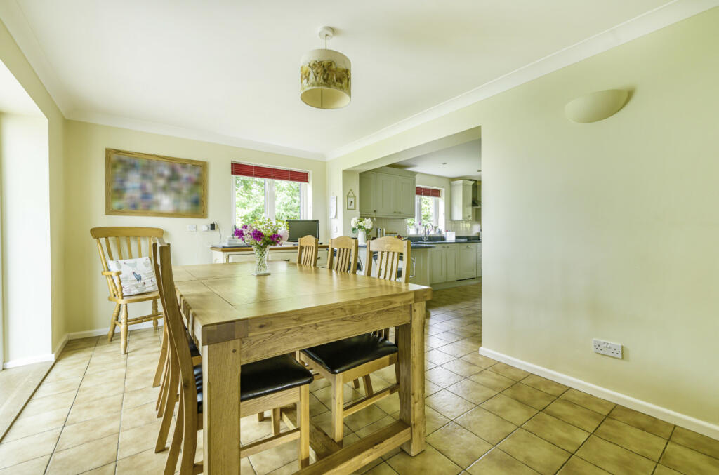 Additional property image - Bristol Road, Iron Acton, Bristol, South Gloucestershire, BS37