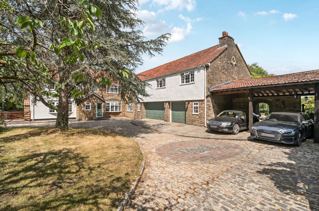 Main image of property: Engine Common Lane, Yate, Bristol, Gloucestershire, BS37